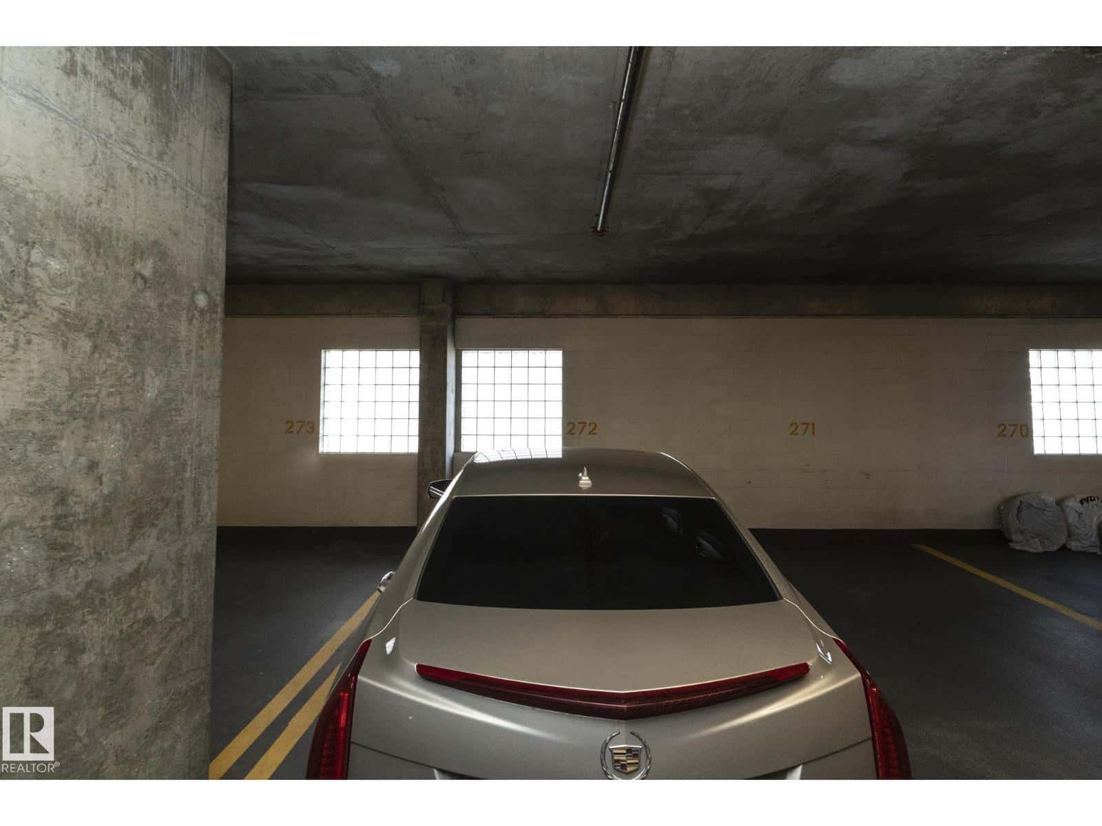 #2103 10152 104 ST NW — Edmonton, Alberta - Photo 4 of 60