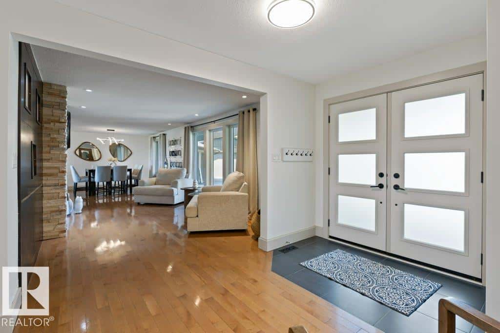 25421 TWP ROAD 554 — Rural Sturgeon County, Alberta - Photo 5 of 74