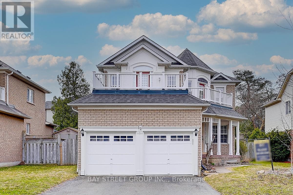 52 WHITEWATER STREET — Whitby (Pringle Creek), Ontario - Main photo