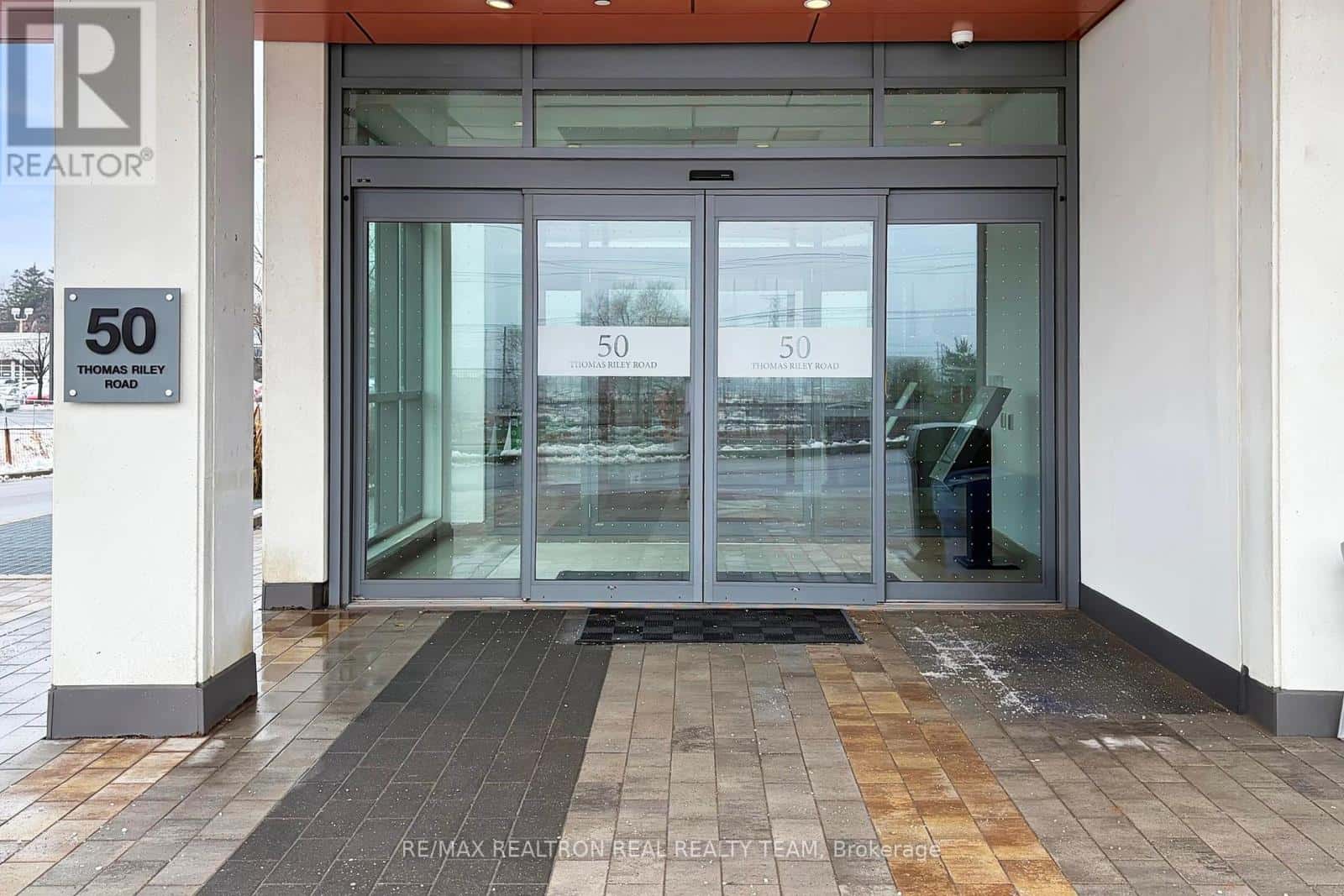 #1510 - 50 THOMAS RILEY ROAD — Toronto (Islington-City Centre West), Ontario - Photo 3 of 50