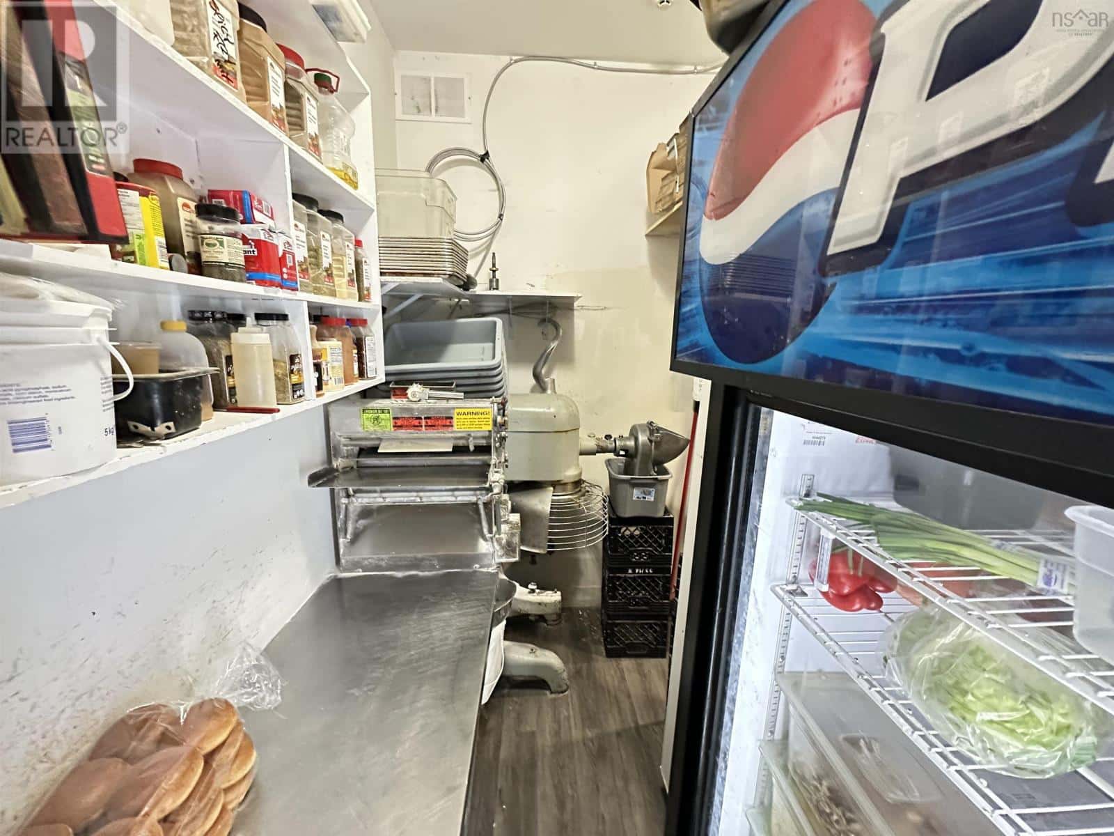 1358 Birmingham Street — Halifax, Nova Scotia - Photo 5 of 14