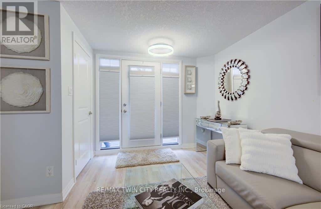 27A - 1989 OTTAWA STREET — Kitchener, Ontario - Photo 5 of 27