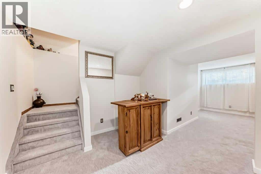 Calgary — Calgary - Photo 3 of 49