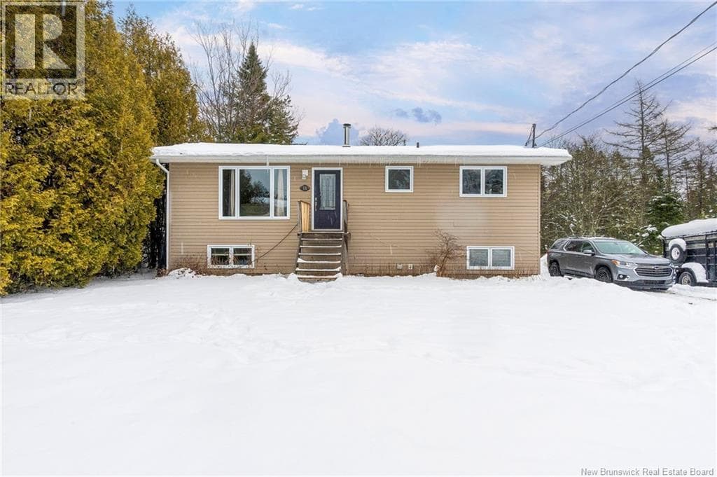 15 Mills Avenue — Garnett Settlement, New Brunswick - Main photo