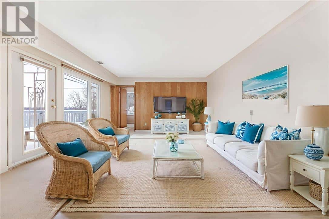 141 Shappert Avenue — Sudbury, Ontario - Photo 5 of 39