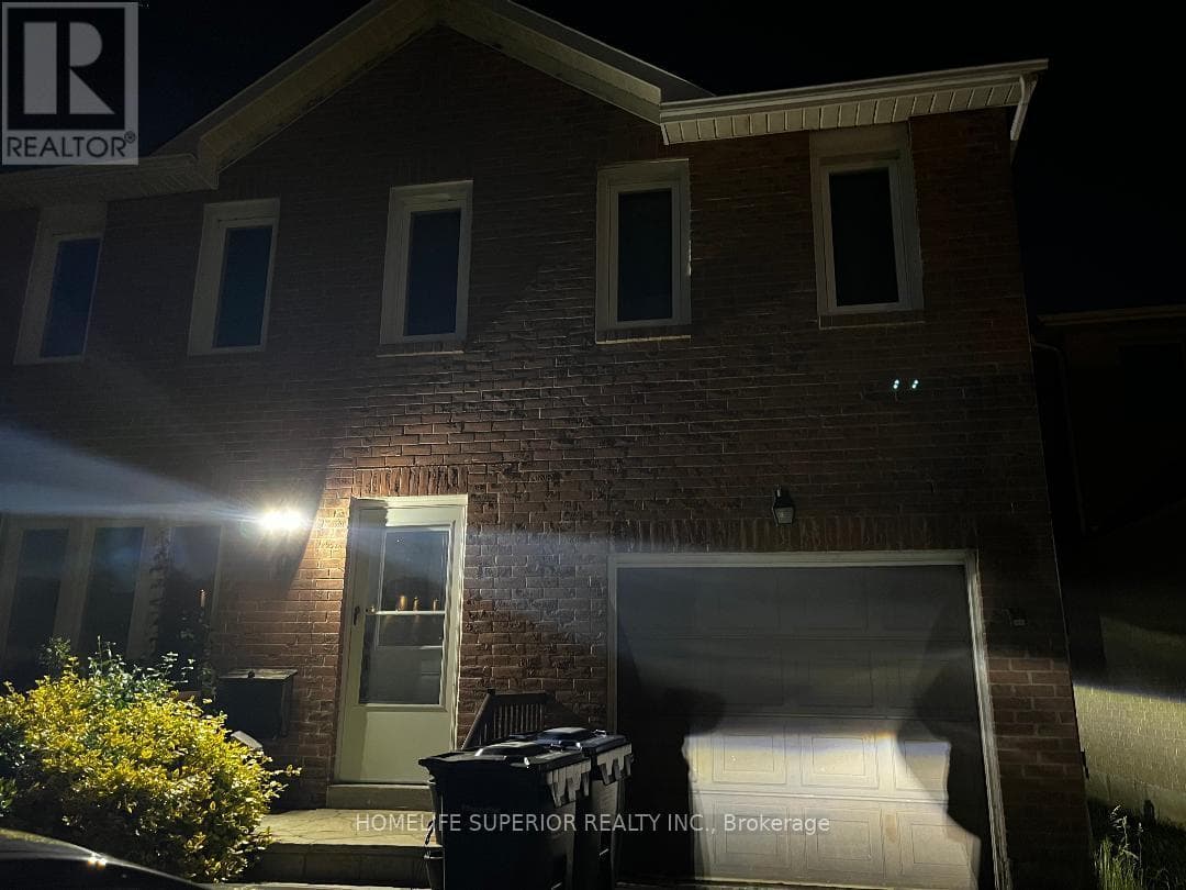 9 NUTTALL STREET — Brampton (Westgate), Ontario - Main photo