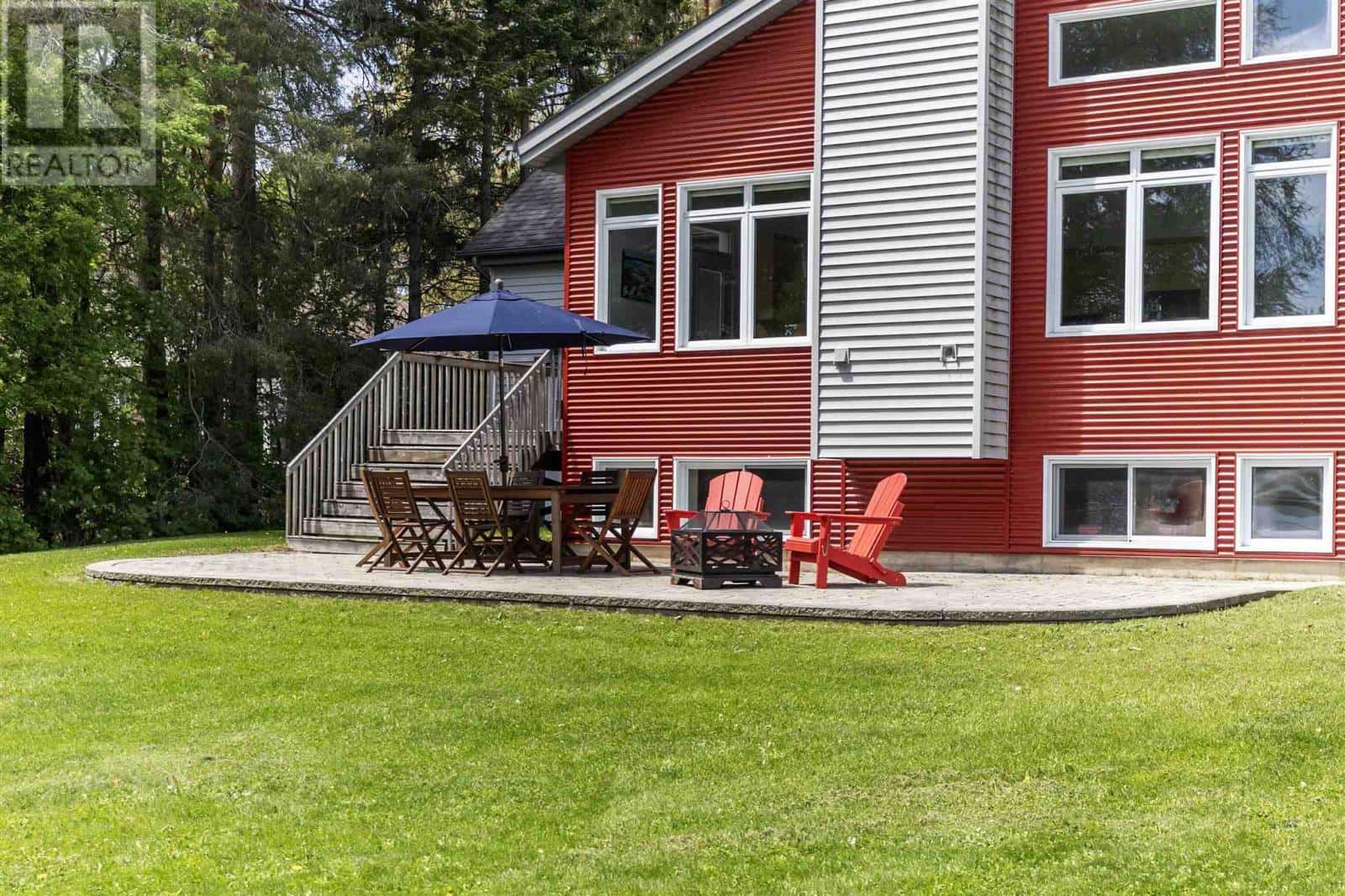 171 River RD — Sault Ste. Marie, Ontario - Photo 3 of 48