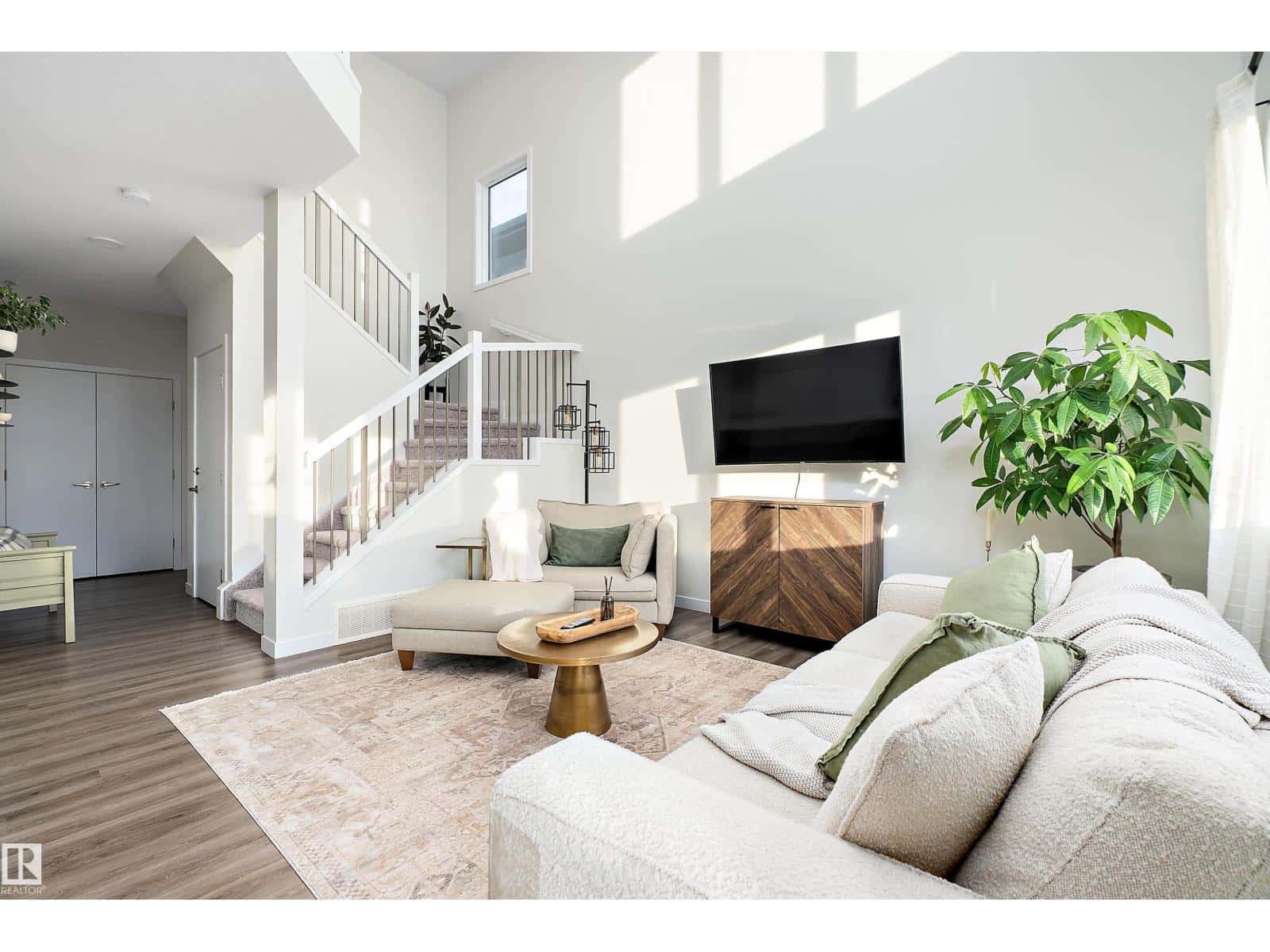 21 ROLSTON CO — Leduc, Alberta - Photo 4 of 44