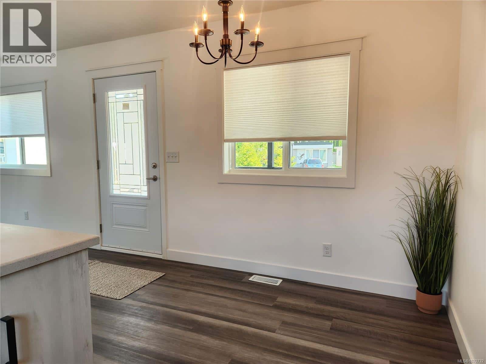 30 5555 Grandview Rd — Port Alberni, British Columbia - Photo 4 of 20