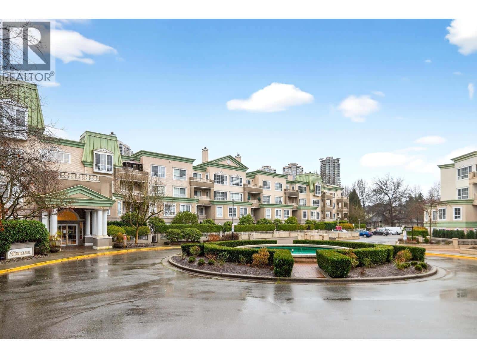 407 2970 PRINCESS CRESCENT — Coquitlam, British Columbia - Photo 3 of 39