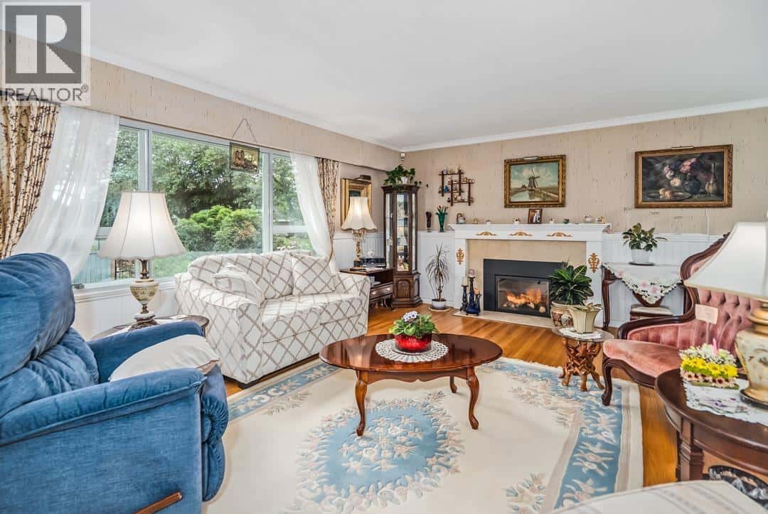 9360 PIERMOND ROAD — Richmond, British Columbia - Photo 2 of 40