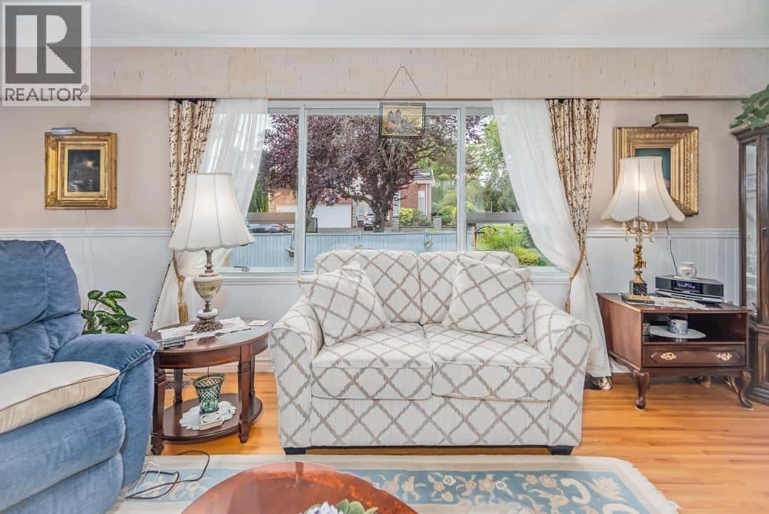 9360 PIERMOND ROAD — Richmond, British Columbia - Photo 5 of 40