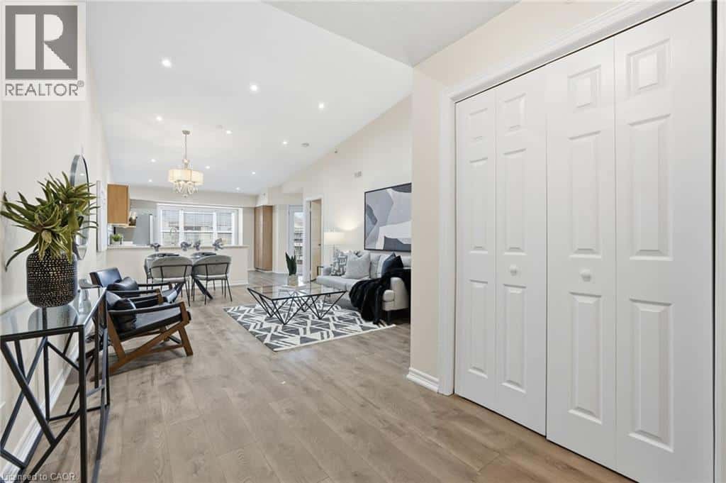 2035 APPLEBY Line Unit# 411 — Burlington, Ontario - Photo 3 of 21