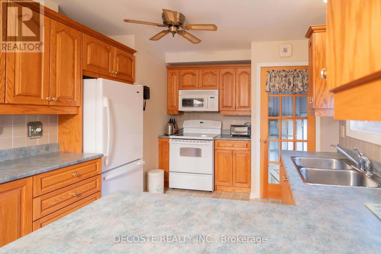 20676 GLEN ROBERTSON ROAD — North Glengarry, Ontario - Photo 4 of 31