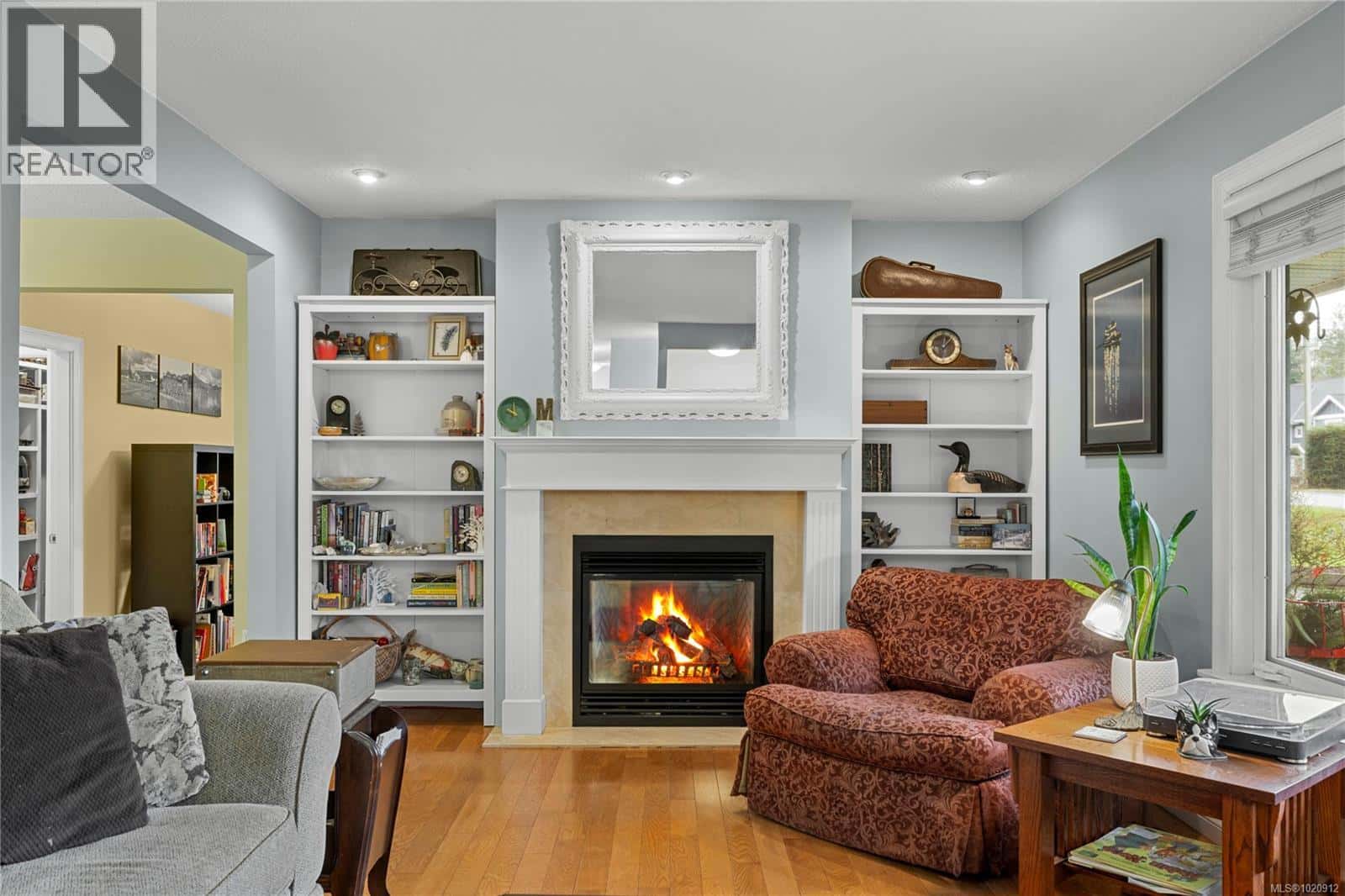 816 Woodland Dr — Parksville, British Columbia - Photo 4 of 69