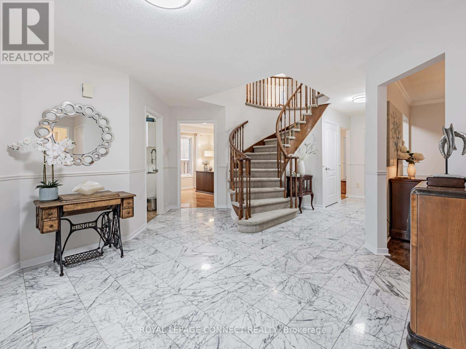 33 MEEKINGS DRIVE — Ajax (Central West), Ontario - Photo 5 of 40