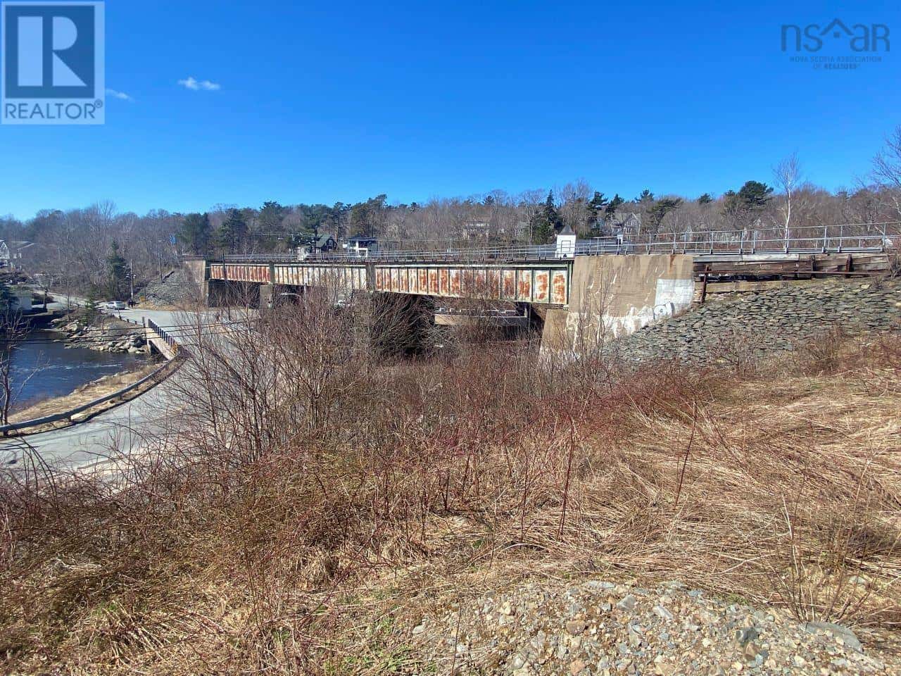 AB-1A-D Shore DrivE — Bedford, Nova Scotia - Photo 2 of 16