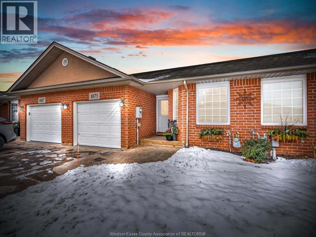 1875 Chateau — Windsor, Ontario - Photo 2 of 40