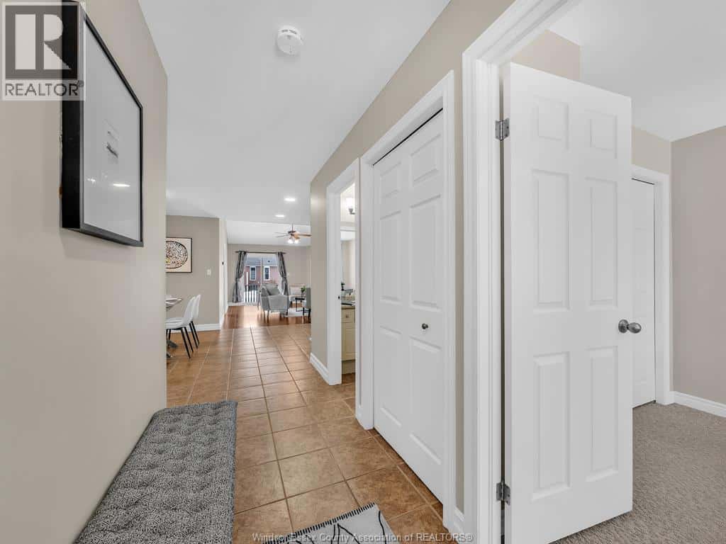 1875 Chateau — Windsor, Ontario - Photo 5 of 40