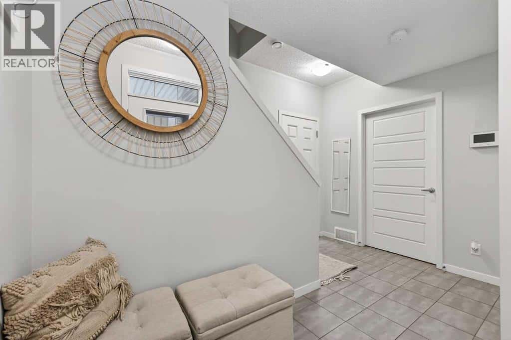 228 New Brighton Walk SE — Calgary, Alberta - Photo 3 of 31