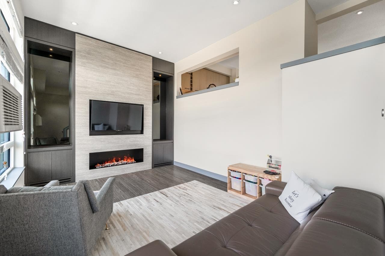 42 14057 60A AVENUE — Surrey, British Columbia - Main photo