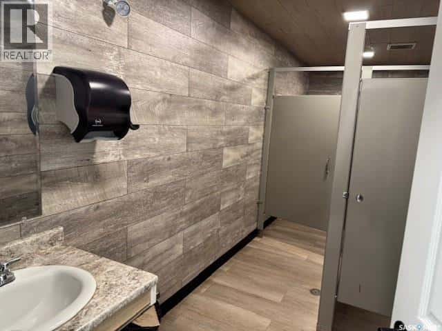 101 23rd STREET — Battleford, Saskatchewan - Photo 5 of 23