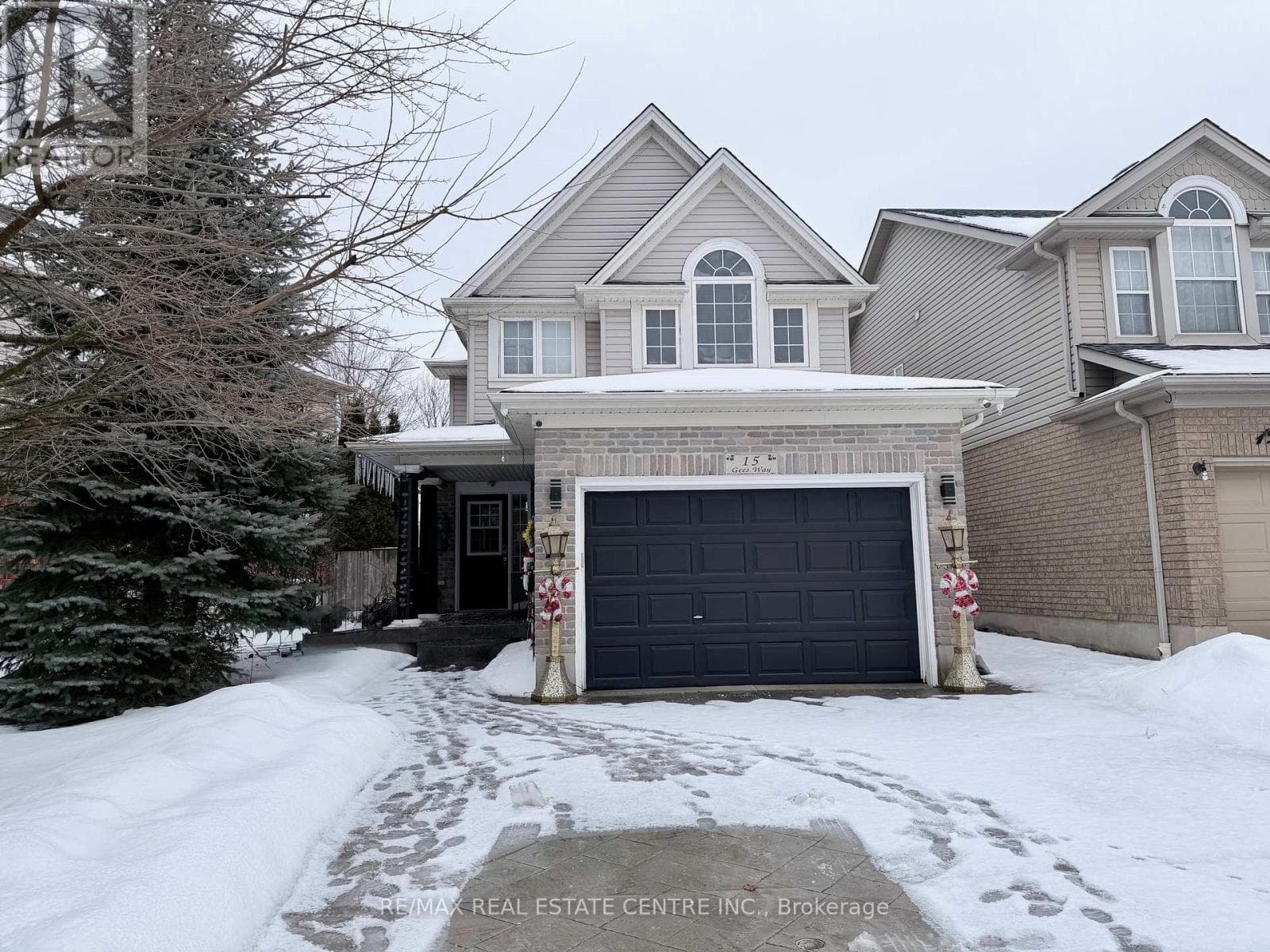 15 GEES WAY — Cambridge, Ontario - Main photo