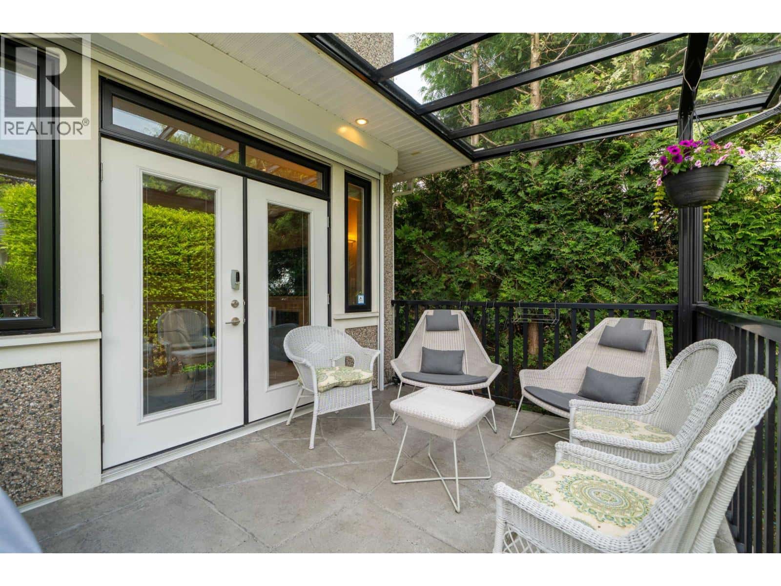 1683 W 64TH AVENUE — Vancouver, British Columbia - Photo 5 of 20