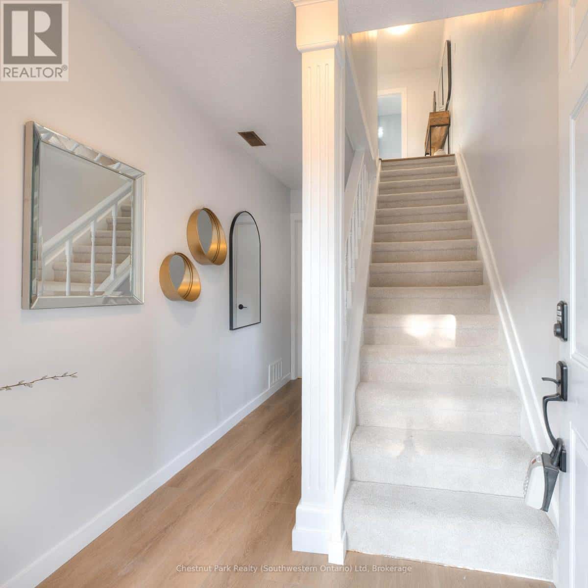 8 - 100 INKERMAN STREET — Guelph/Eramosa (Rockwood), Ontario - Photo 3 of 27