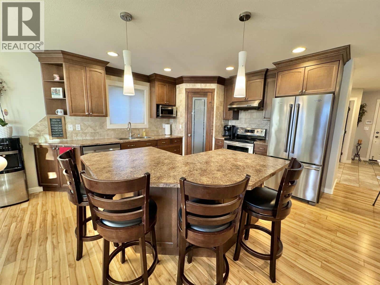 116 EAGLE CRESCENT — Williams Lake, British Columbia - Photo 5 of 33