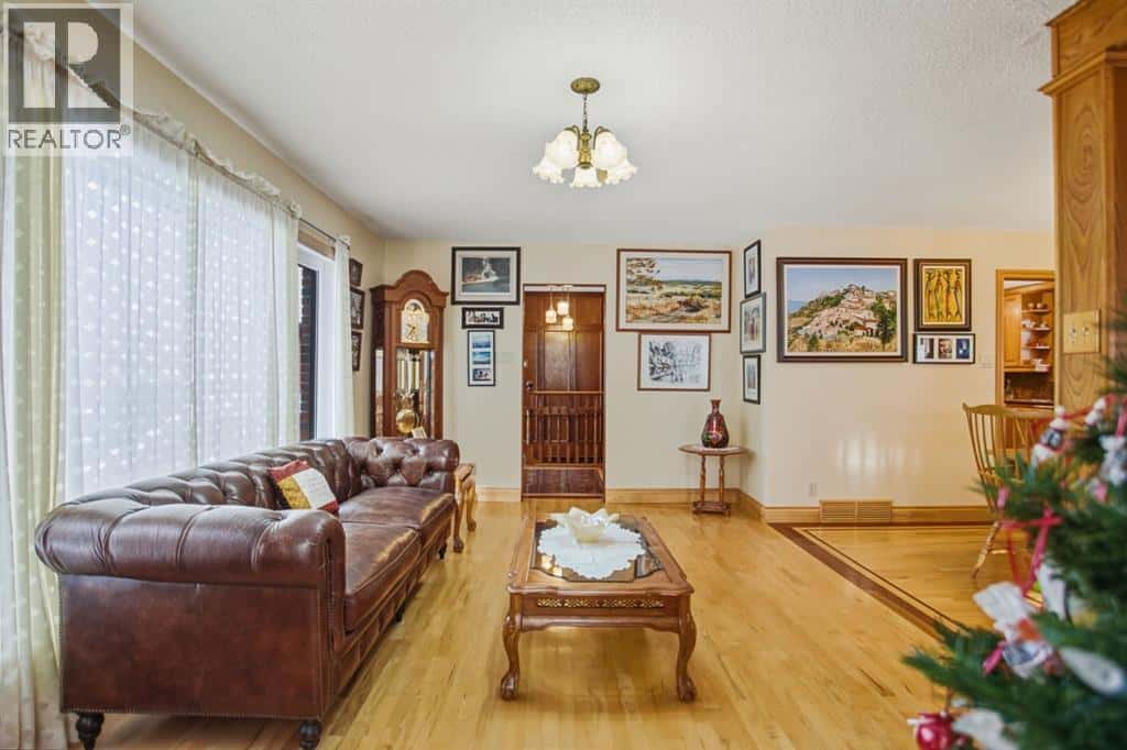 Rural Foothills County — Rural Foothills County - Photo 5 of 80