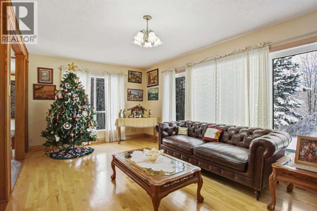 Rural Foothills County — Rural Foothills County - Photo 4 of 80