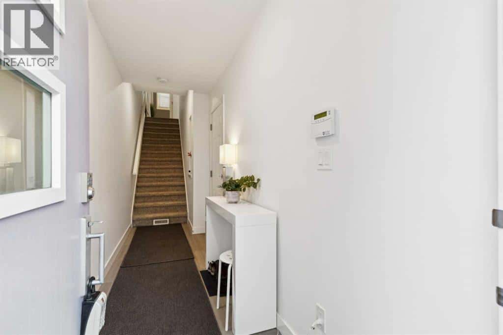 180 Walden Path SE — Calgary, Alberta - Photo 3 of 27