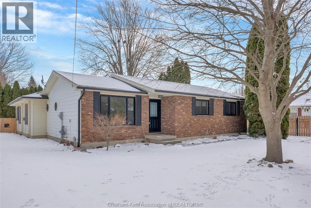 234 Wellington STREET — Blenheim, Ontario - Main photo