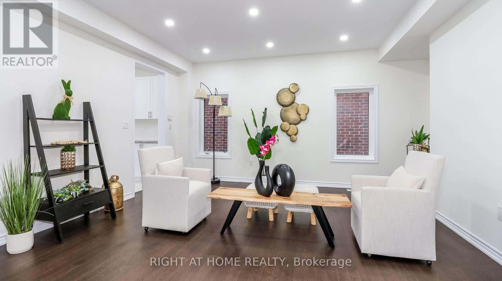 1691 CORSAL COURT — Innisfil, Ontario - Photo 4 of 15