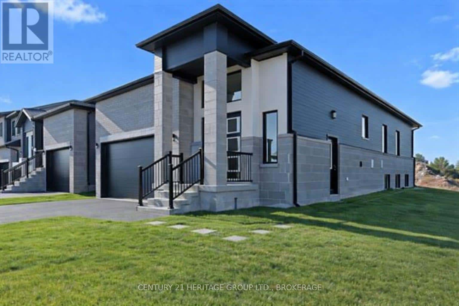 112 CREIGHTON DRIVE — Loyalist (Odessa), Ontario - Photo 2 of 28