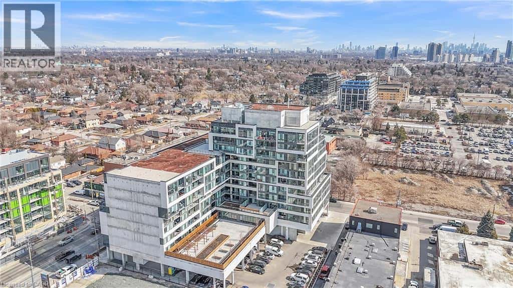 Toronto — Toronto - Photo 2 of 39