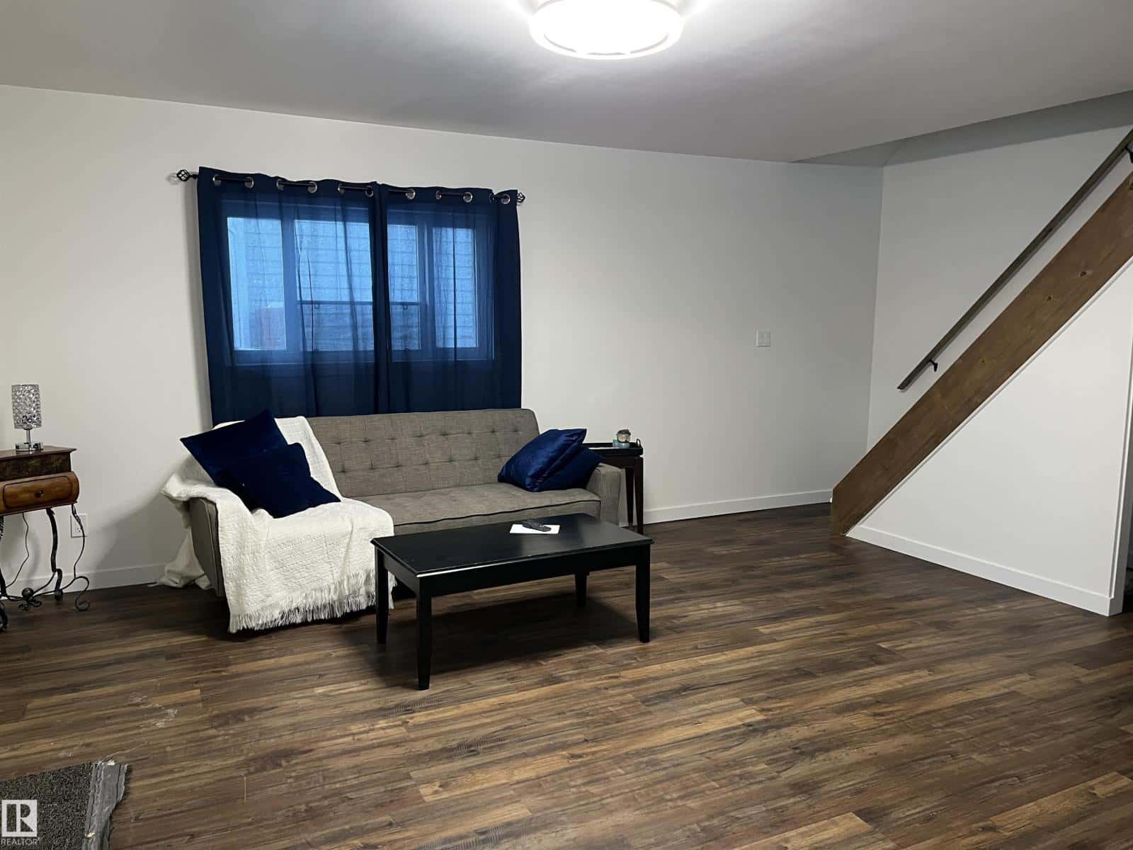 5107 52 Ave — Bonnyville Town, Alberta - Photo 4 of 15