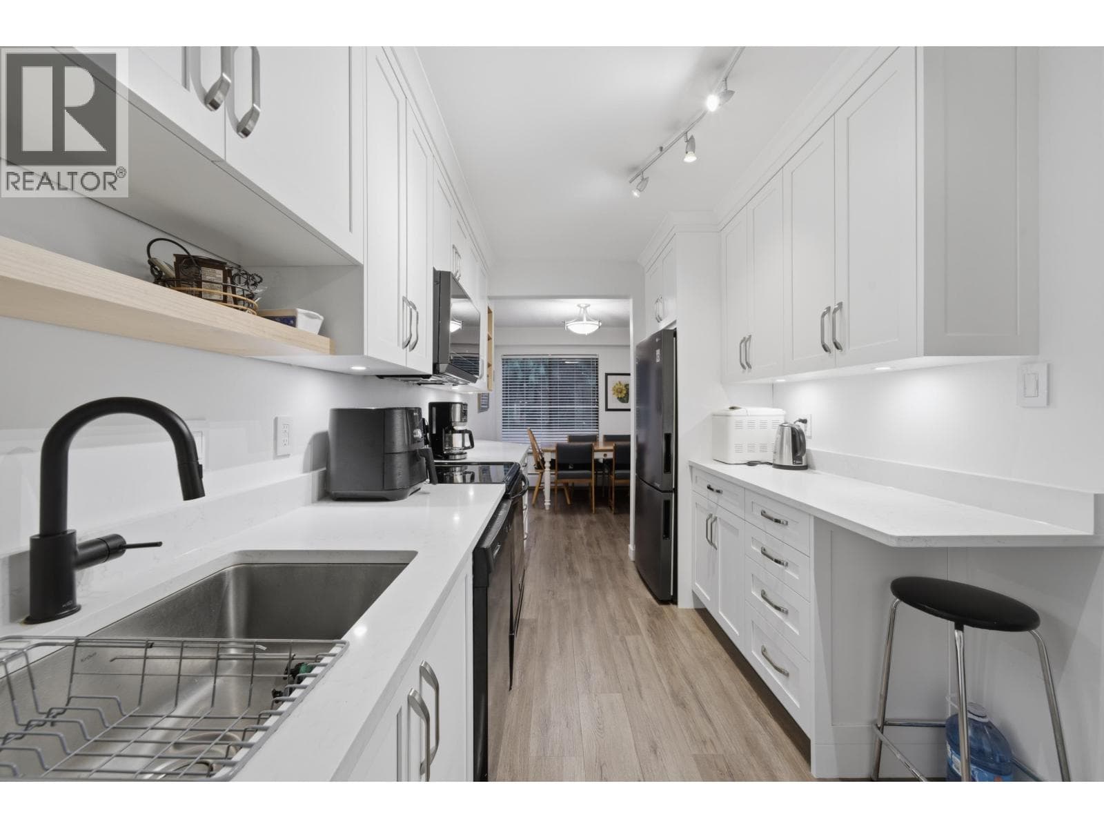 212 2620 FROMME ROAD — North Vancouver, British Columbia - Main photo