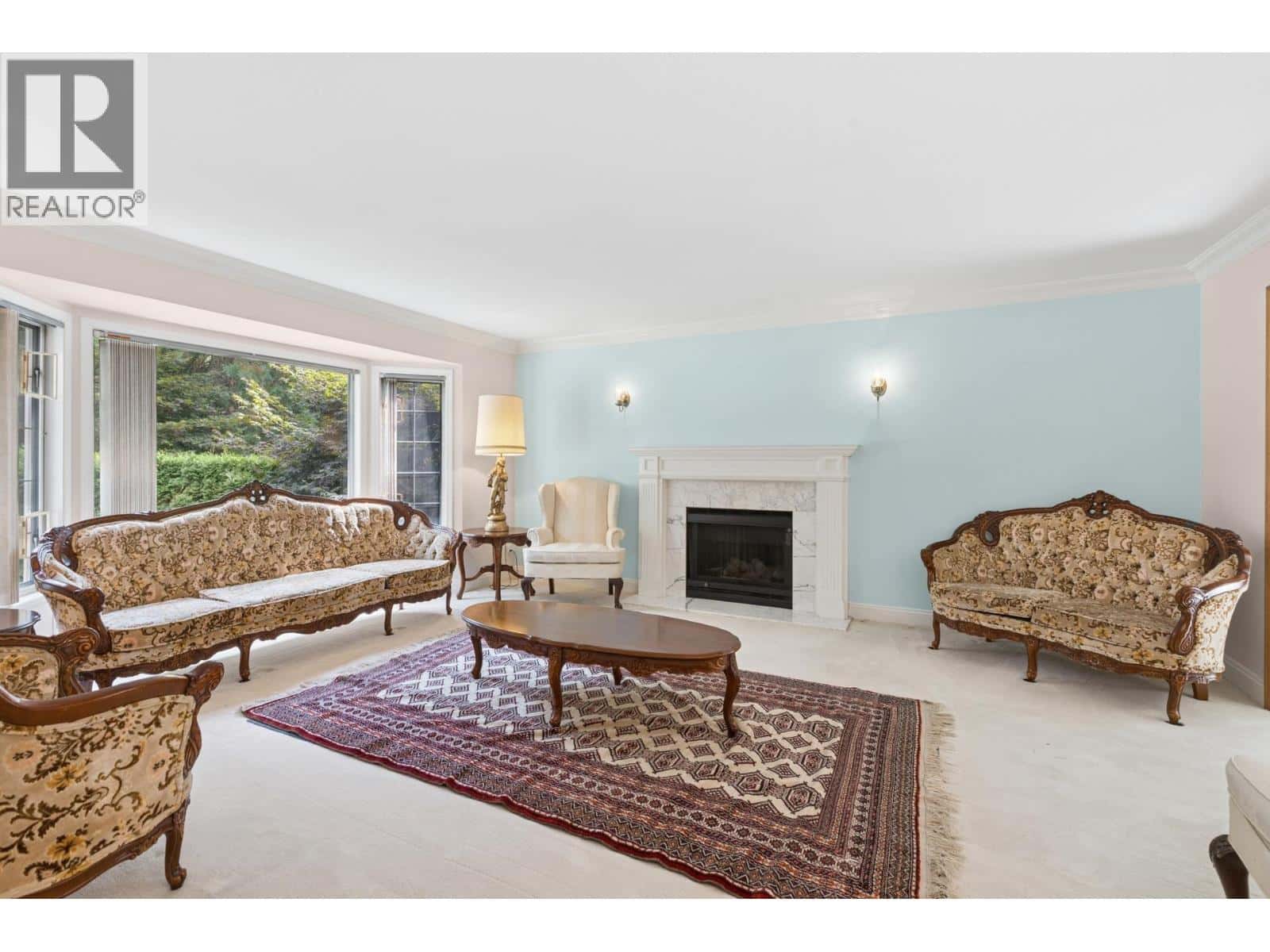 5685 NANCY GREENE WAY — North Vancouver, British Columbia - Photo 4 of 40