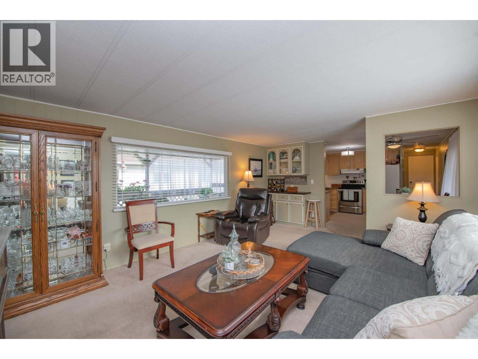 15401 Kalamalka Lake Road Unit# 3A — Coldstream, British Columbia - Photo 3 of 37