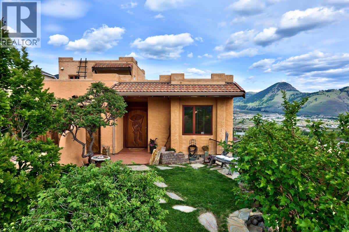 1828 NORVIEW Place — Kamloops, British Columbia - Photo 4 of 75