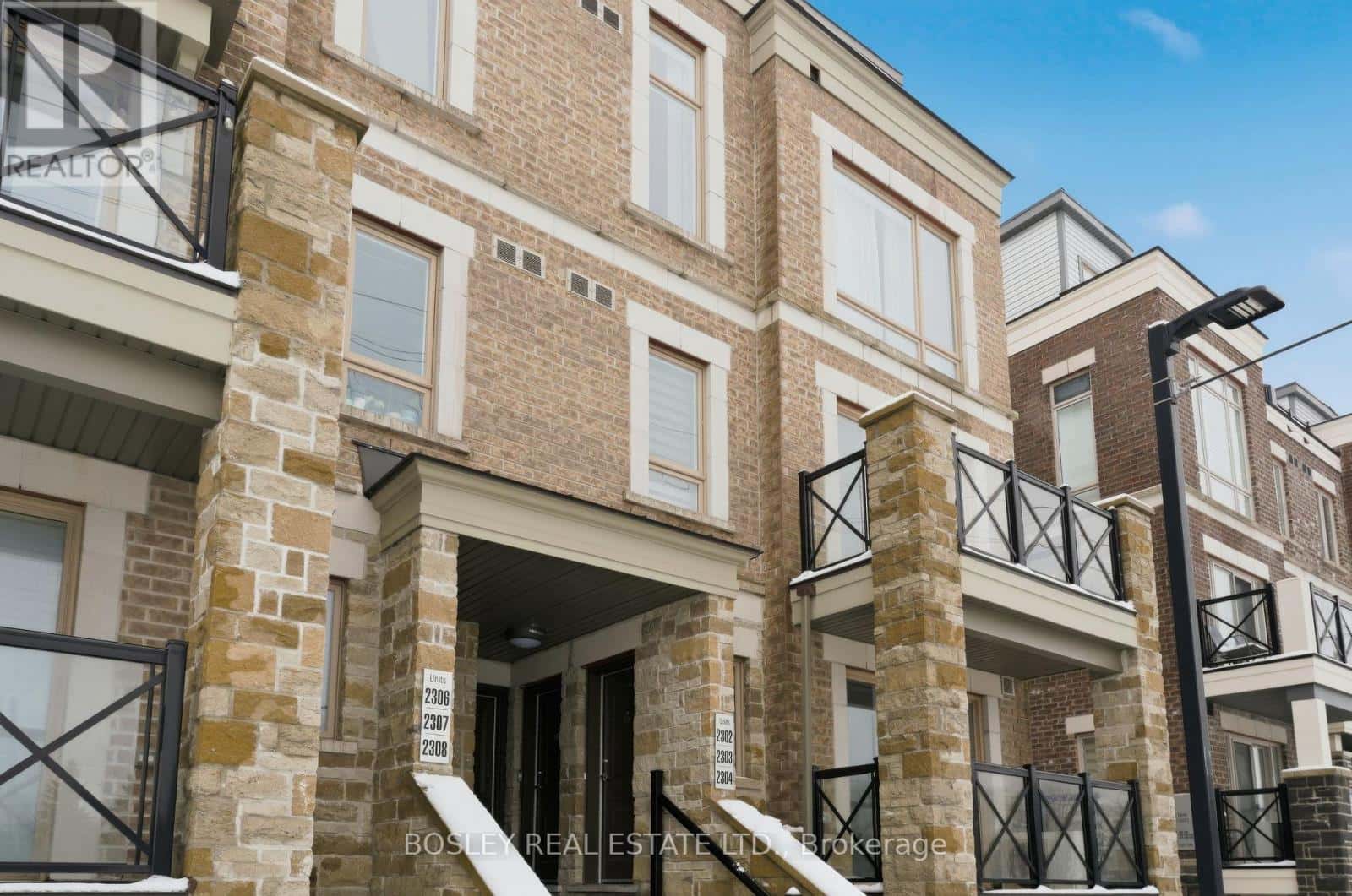 2303 - 20 WESTMEATH LANE — Markham (Cornell), Ontario - Photo 3 of 46