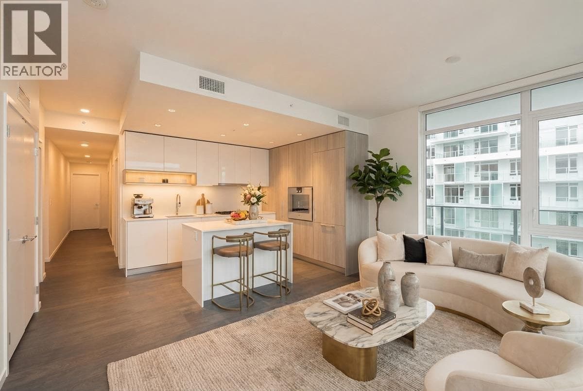 802 6200 MINORU BOULEVARD — Richmond, British Columbia - Main photo