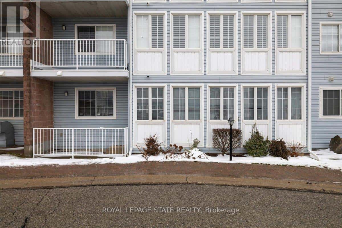 101 - 500 SILVERBIRCH BOULEVARD — Hamilton, Ontario - Photo 5 of 47