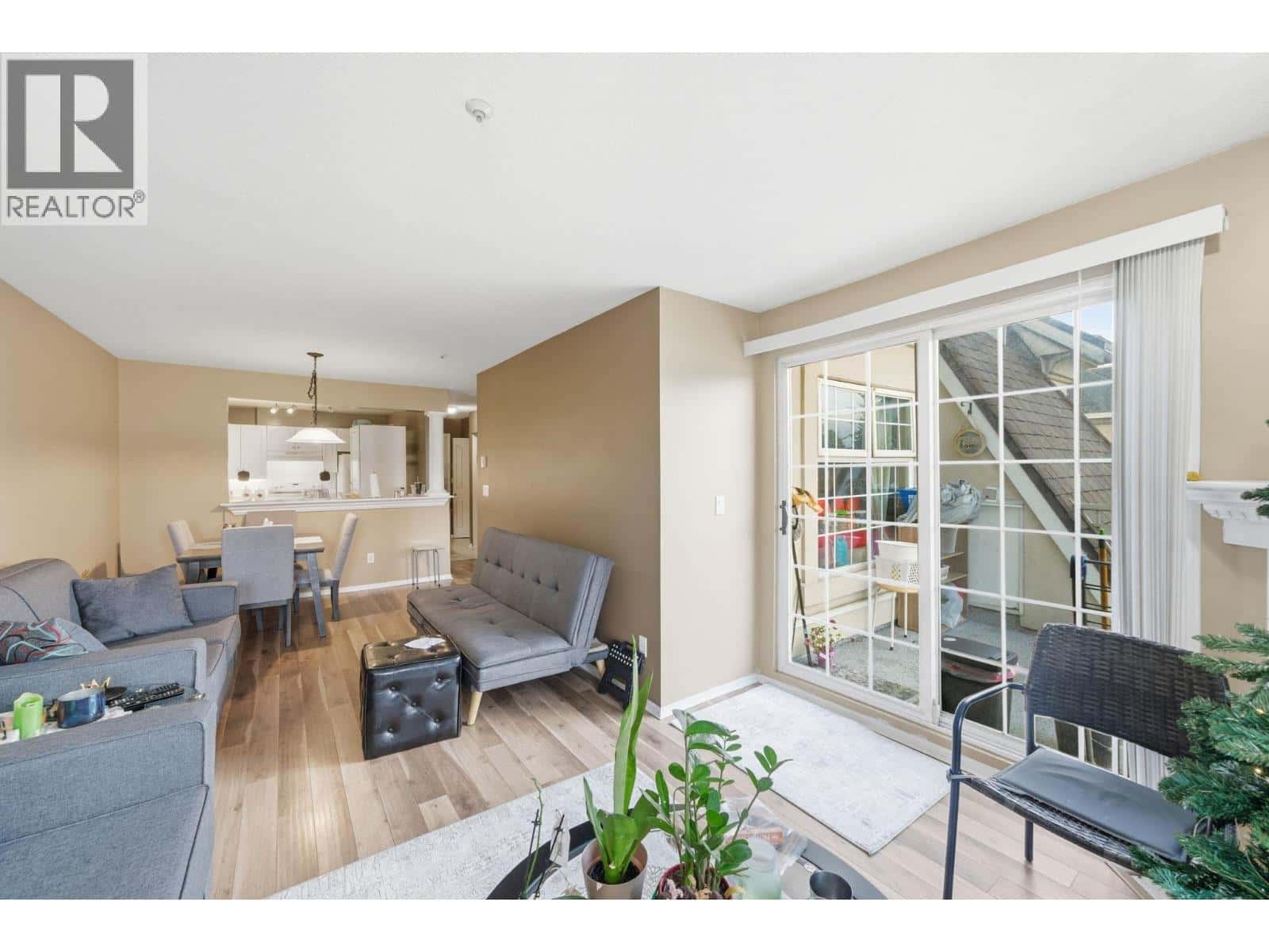 Port Coquitlam — Port Coquitlam - Photo 5 of 33