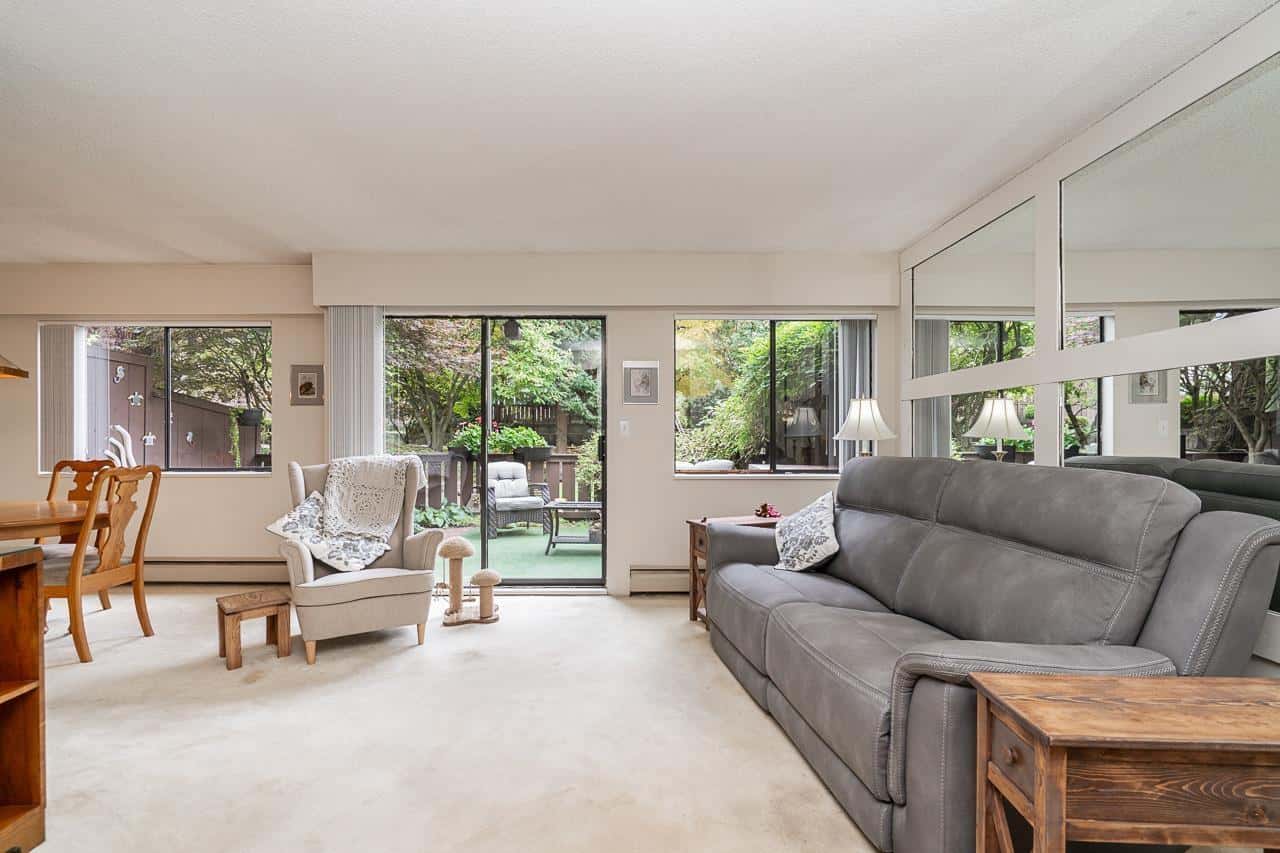 49 9378 122 STREET — Surrey, British Columbia - Photo 4 of 30