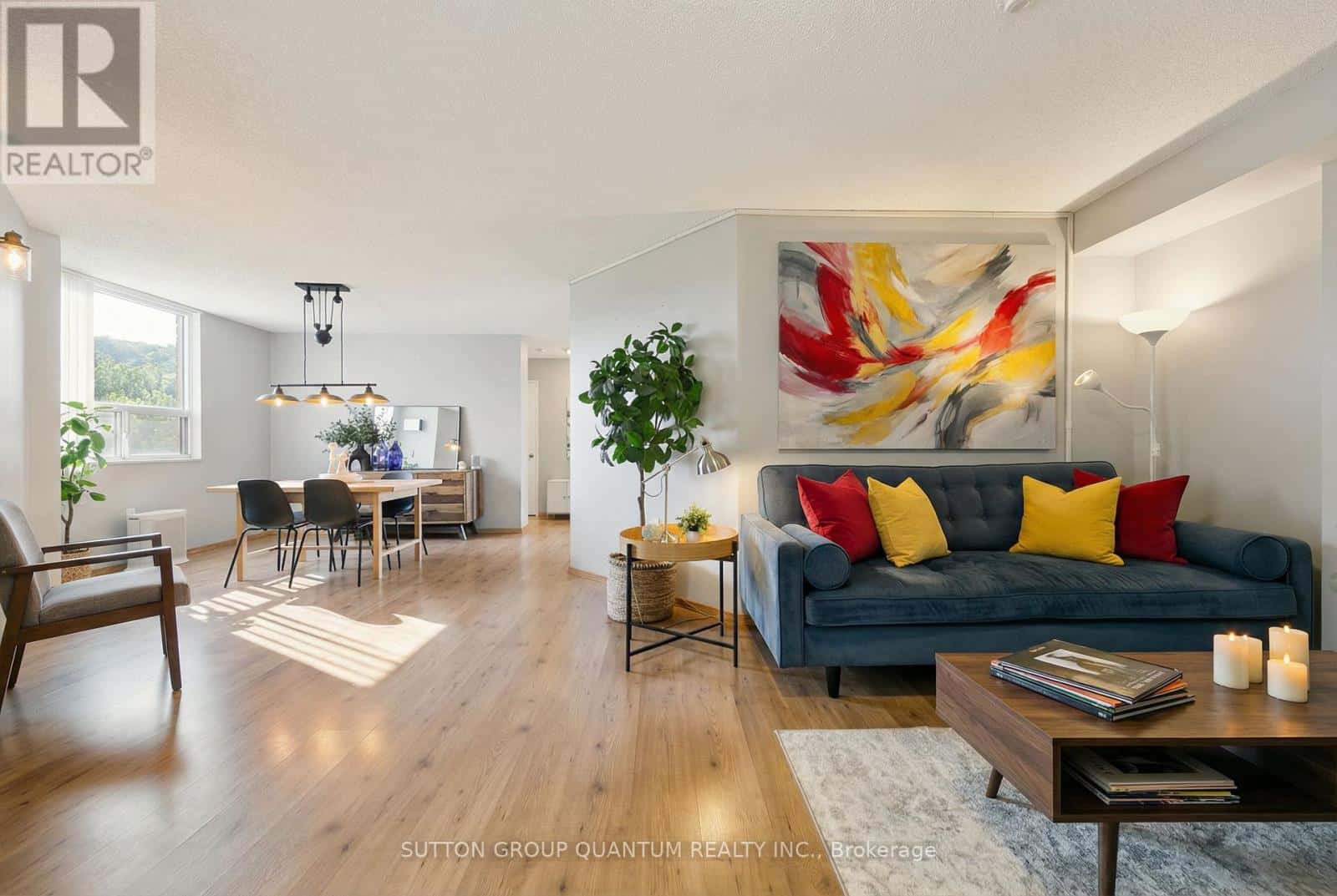 611 - 1110 WALDEN CIRCLE — Mississauga (Clarkson), Ontario - Photo 5 of 24