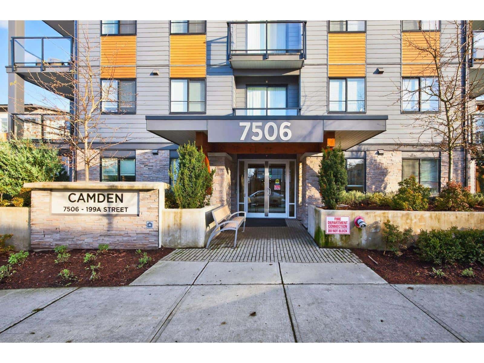 412 7506 199A STREET — Langley, British Columbia - Photo 2 of 35