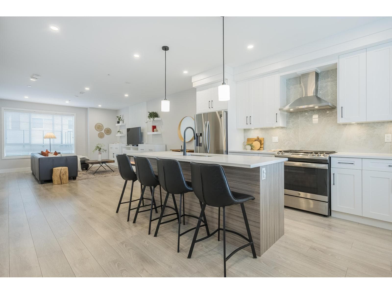 40 20155 84 AVENUE — Langley, British Columbia - Main photo